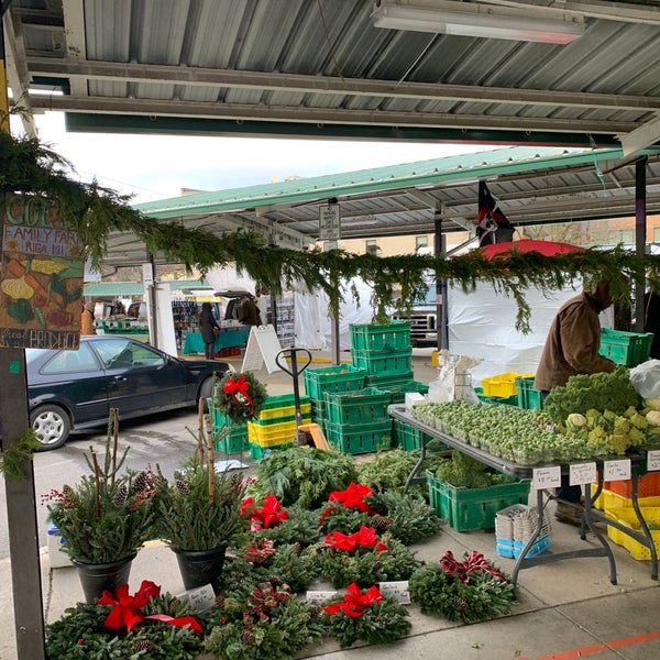 Photo taken at Ann Arbor Farmers&#39; Market by Owl _. on 11/13/2021