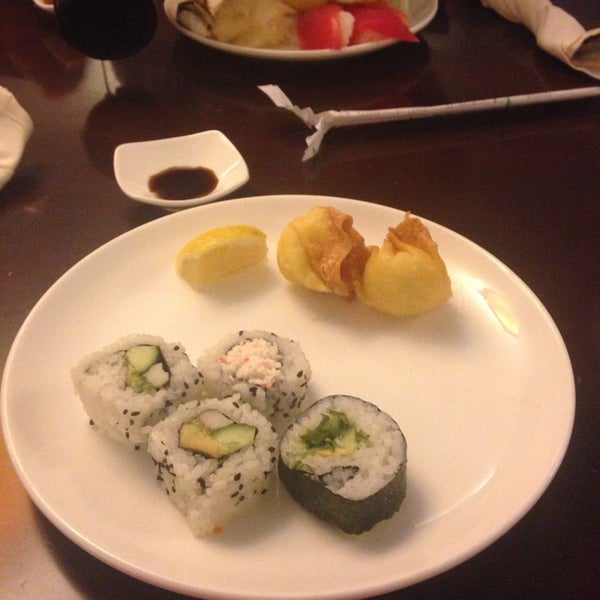 Photo taken at Hokkaido Seafood Buffet - Los Angeles by Mar . on 8/1/2014