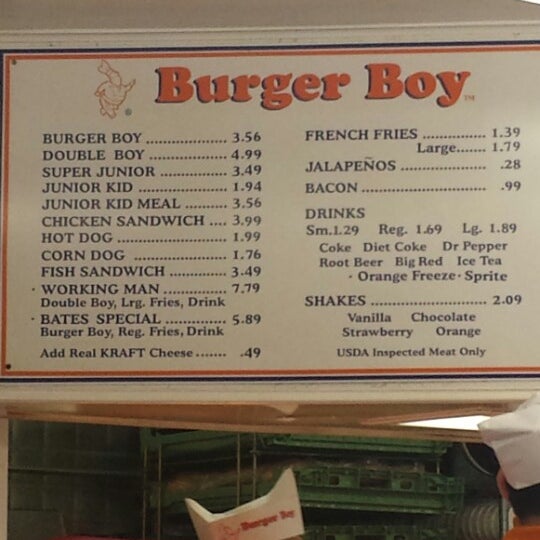 รูปภาพถ่ายที่ Burger Boy โดย Keith N. เมื่อ 6/14/2014