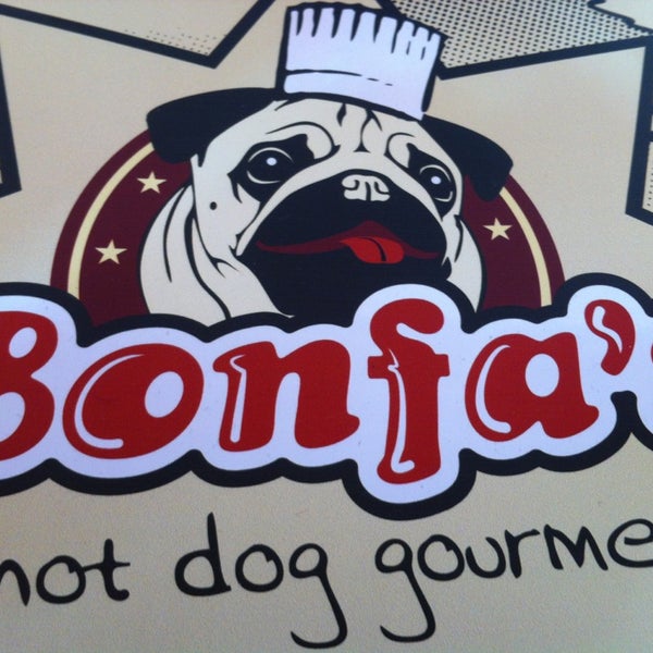 8/11/2013にJoana G.がPugg Hot Dog Gourmetで撮った写真