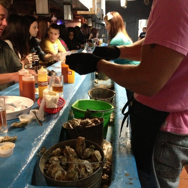 Lee & Rick's Half Shell Oyster - Seafood Restaurant