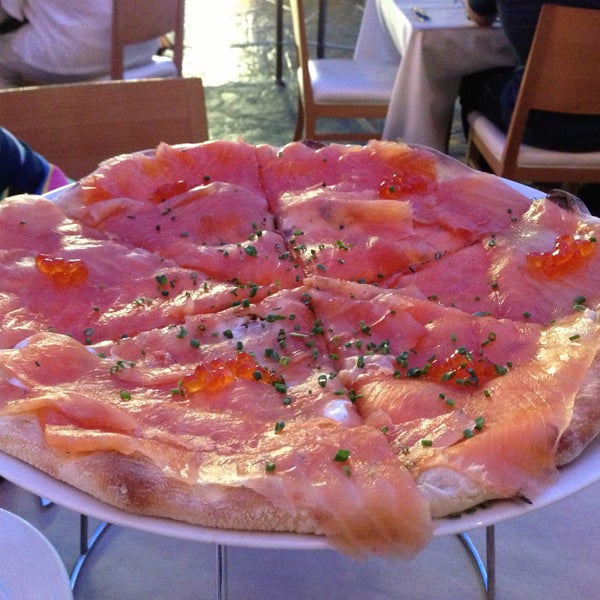 The best salmon pizza!
