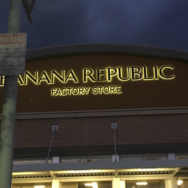 Banana Republic Factory Store Portland, OR