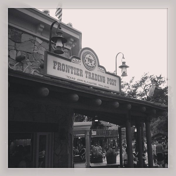 disney magic kingdom frontierland map pin shop disney magic kingdom frontierland map pin shop