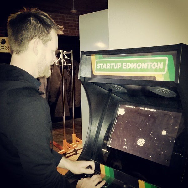 Снимок сделан в Startup Edmonton HQ пользователем Rich M. 10/22/2014