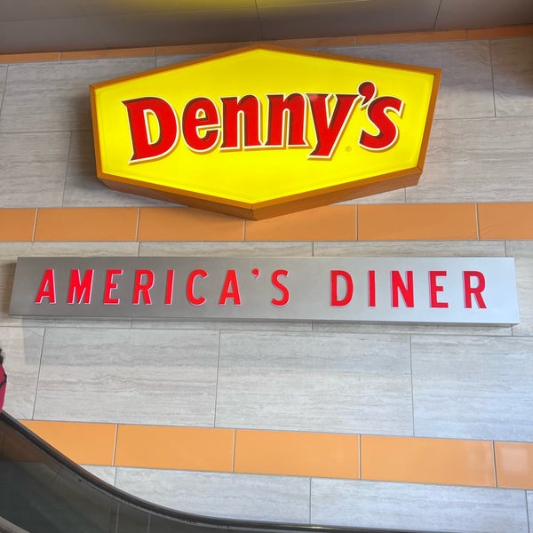 Denny's at Casino Royale, Las Vegas - Restaurant Information