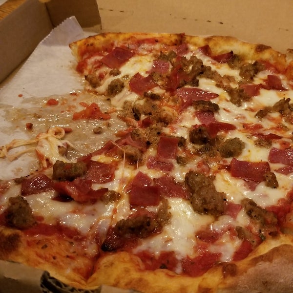 Steel City Pizza Company Bar