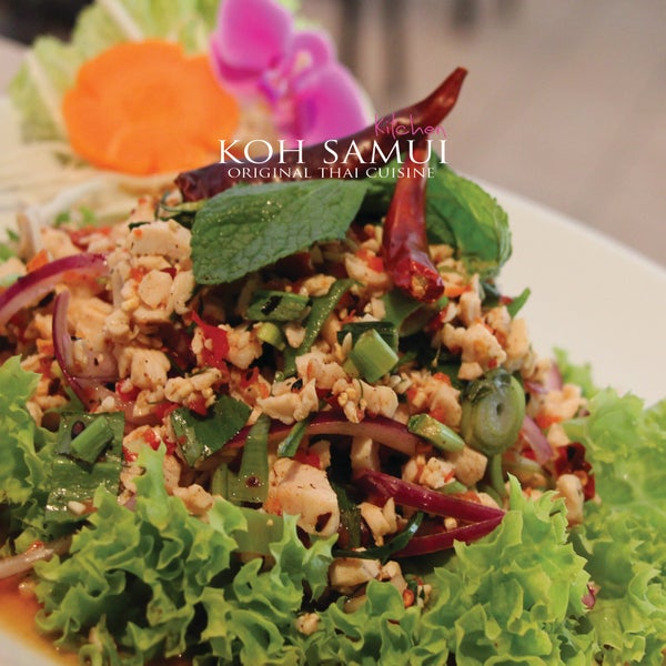 Foto diambil di Koh Samui Kitchen oleh koh samui kitchen original thai kuche pada 12/4/2015