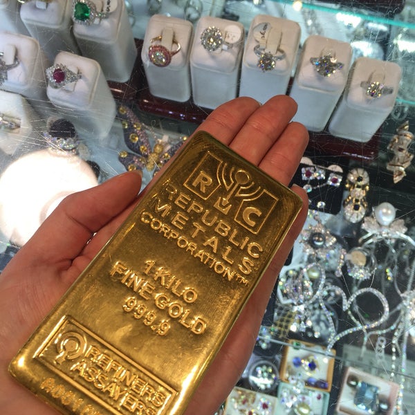 Diamond Center Theater District West 47th St