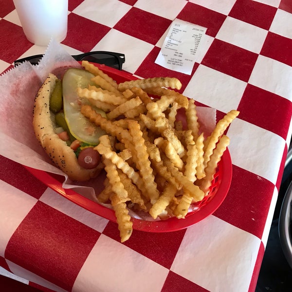 Bruce's Chicago Grill & Dog House Largo, FL