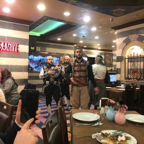 11/15/2018にSeyit B.がLayale Şamiye - Tarihi Sultan Sofrası مطعم ليالي شامية سفرة السلطانで撮った写真