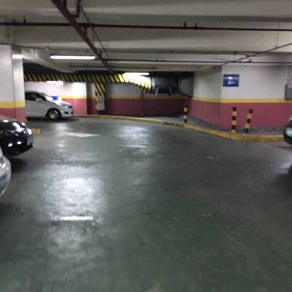 The Podium Basement Parking San Antonio Pasig, Pasig