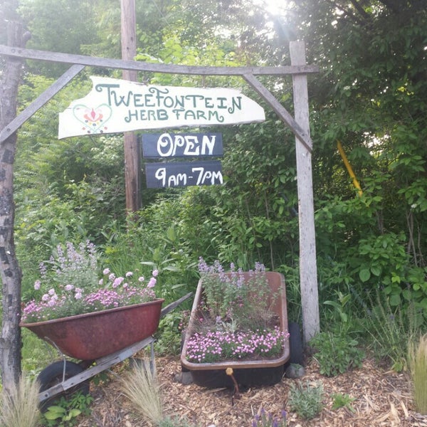 Tweefontein Herb Farm, Jenkins Road, New Paltz, NY, tweefontein herb farm.....