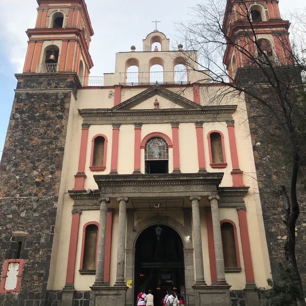 Photos at El Santuario del Señor de la Cuevita - Iztapalapa, Distrito  Federal