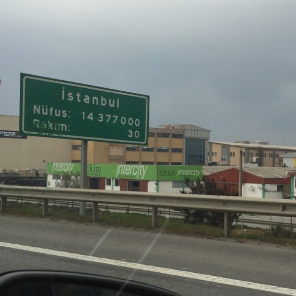 รูปภาพถ่ายที่ İstanbul Et ve Izgara โดย Çetin Y. เมื่อ 12/31/2015
