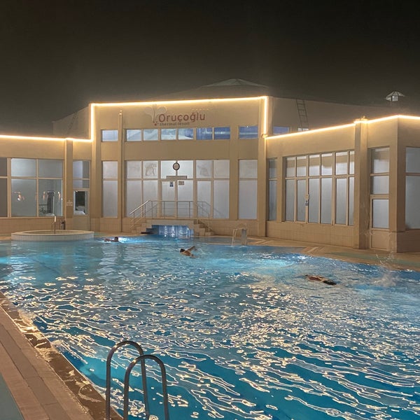 Foto diambil di Oruçoğlu Thermal Resort oleh Turgt pada 10/13/2022