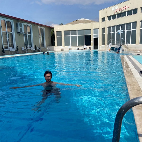 Foto diambil di Oruçoğlu Thermal Resort oleh Turgt pada 10/17/2022
