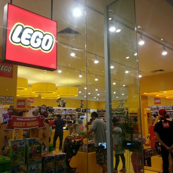 setia city mall toys r us