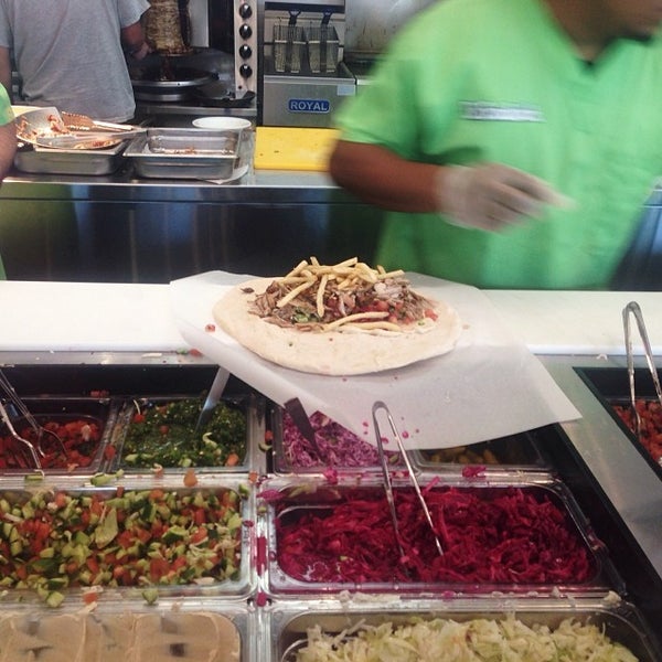 1/22/2014에 Midtown Lunch LA님이 Dr. Sandwich - Olympic Blvd.에서 찍은 사진