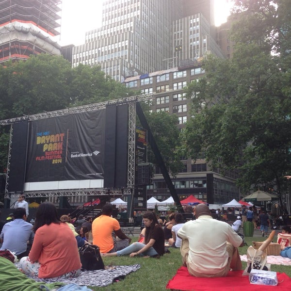 Photo taken at 5 Bryant Park by Fethan U. on 6/23/2014