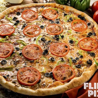 12/8/2015에 Flippin Pizza - Frederick님이 Flippin Pizza - Frederick에서 찍은 사진