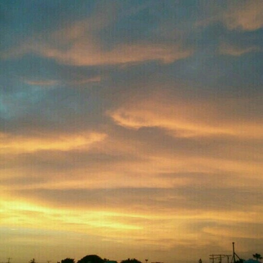 Bella Terra Movie Theater Huntington Beach, CA