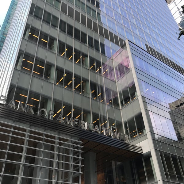 8/4/2017 tarihinde Ruby M.ziyaretçi tarafından Bank of America Tower'de çekilen fotoğraf
