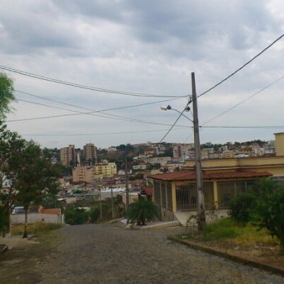 Photo taken at Santo Antônio do Monte by Rodrigo L. on 10/13/2012
