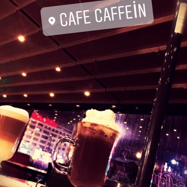 1/23/2018 tarihinde Melek Y.ziyaretçi tarafından Cafe Caffein'de çekilen fotoğraf