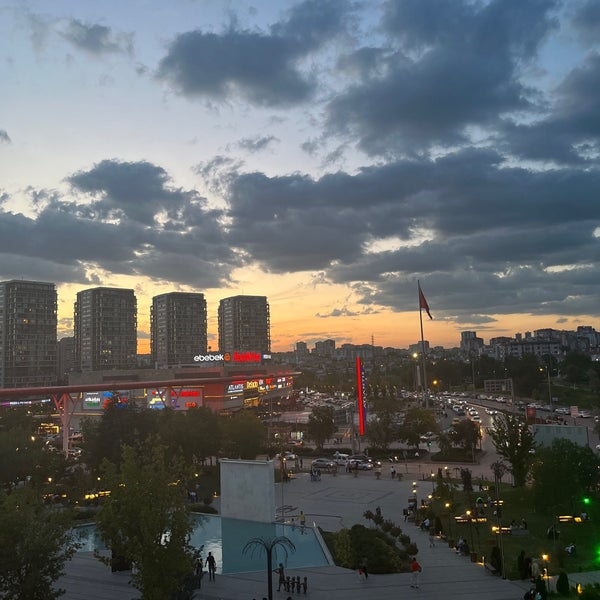 Photo prise au Atlantis Alışveriş ve Eğlence Merkezi par Müberra . le6/15/2023