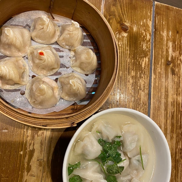 12/6/2019 tarihinde Bobby S.ziyaretçi tarafından Beijing Dumpling'de çekilen fotoğraf