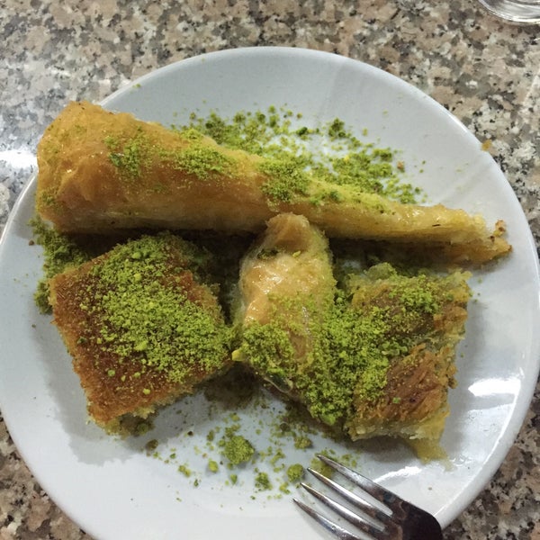 Баклава кюнефе