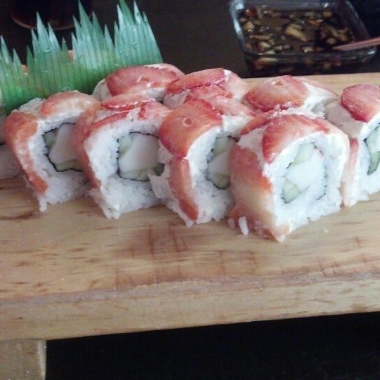 Das Foto wurde bei Sushi to Go Pitic von Alejandra E. am 2/5/2015 aufgenommen