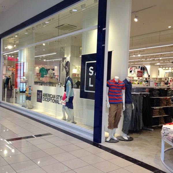 Photos At The Gap Generation イオンモール太田 Now Closed 石原町81