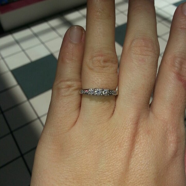 Zales Jewelry Store in Brandon