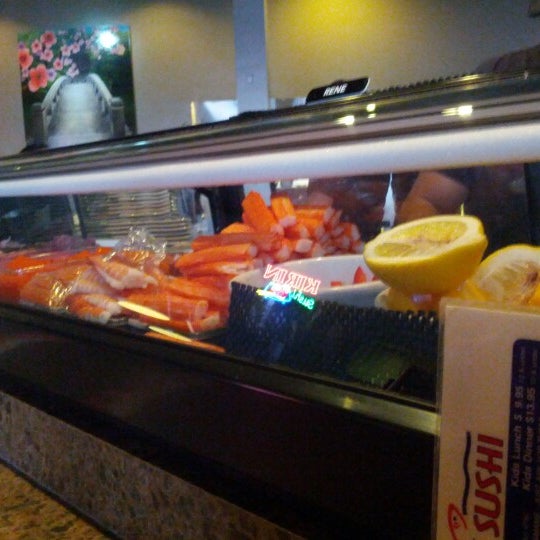 9/22/2012にReeDがSimply Sushiで撮った写真