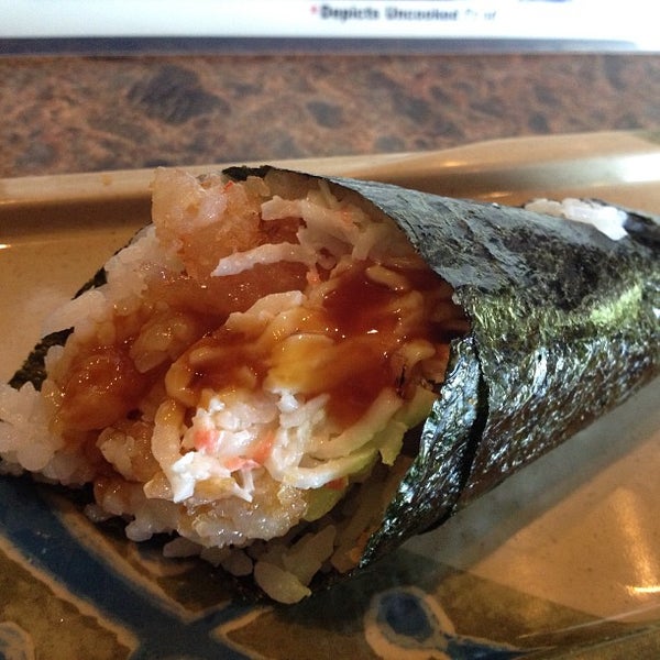 Foto scattata a Simply Sushi da Justin J. il 7/21/2013