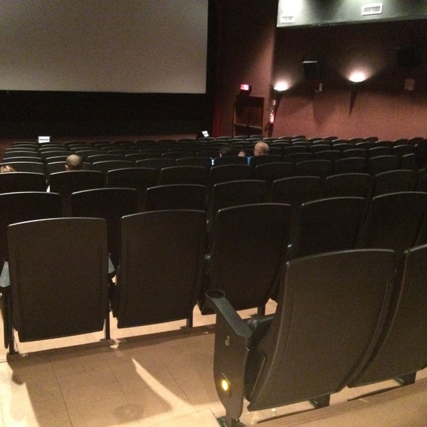 Cinema Arcoplex Del Paseo Movie Theater in Fortaleza