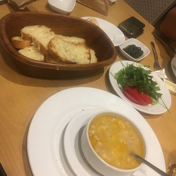 Photo taken at Şefin Yeri Restaurant by Soha H. on 9/11/2020
