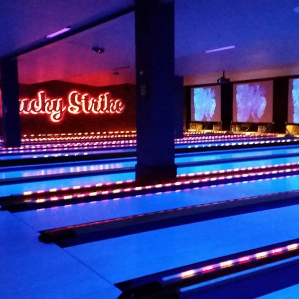 Photos at Lucky Strike Philadelphia Avenue of the Arts South 54 tips