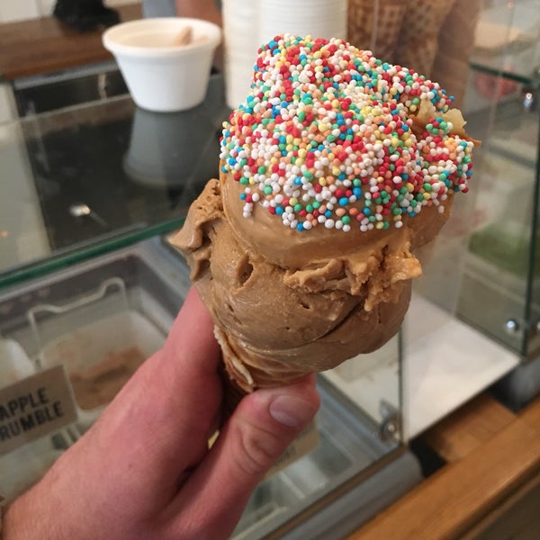 4/4/2019 tarihinde Thomas A. H.ziyaretçi tarafından Jones Ice Cream'de çekilen fotoğraf