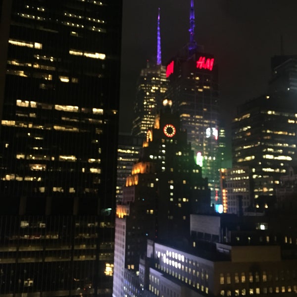Photo taken at Row NYC by Darkbluee on 6/6/2019