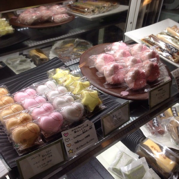 Photos At Woodman S Cake Now Closed 神楽坂 3 Tips From 41 Visitors