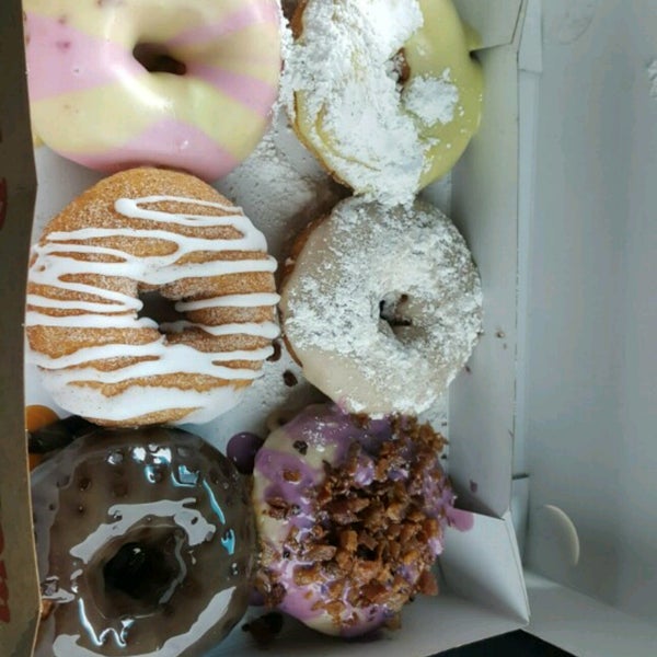 4/19/2017にQTeeがDuck Donutsで撮った写真