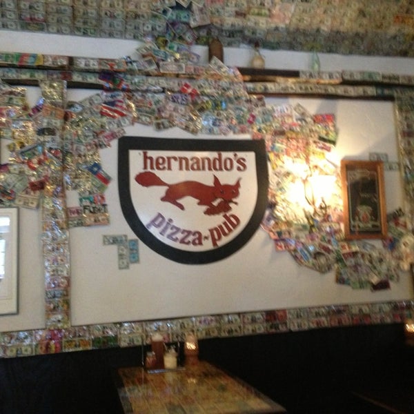 Photo taken at Hernando&#39;s Pizza and Pasta Pub by Rush B. on 1/2/2013