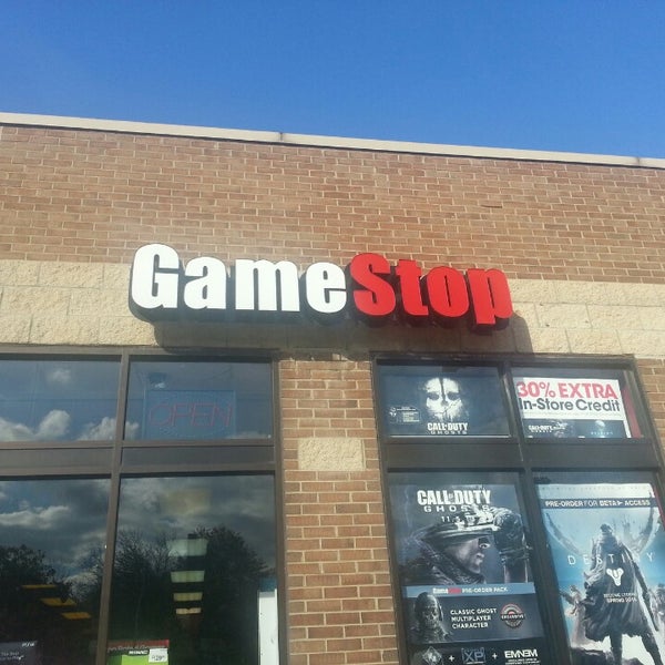 GameStop Video Games Store in Chicago