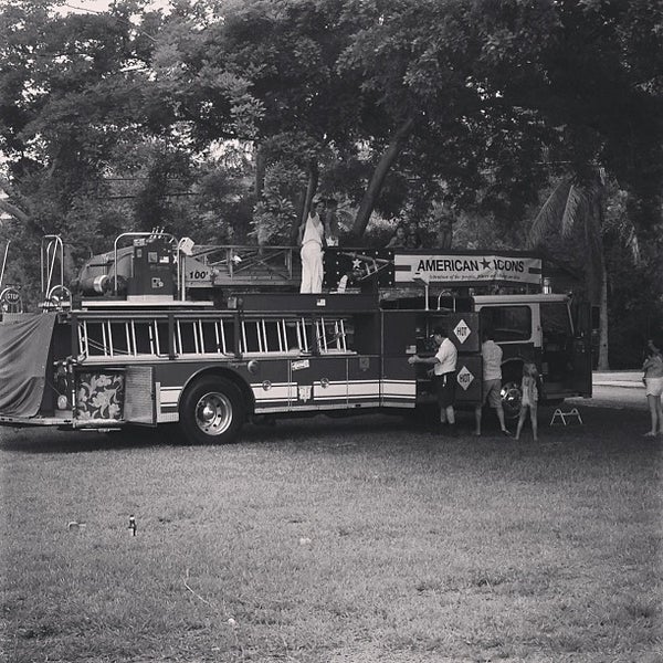 Calusa Park Village of Key Biscayne 27 visitors