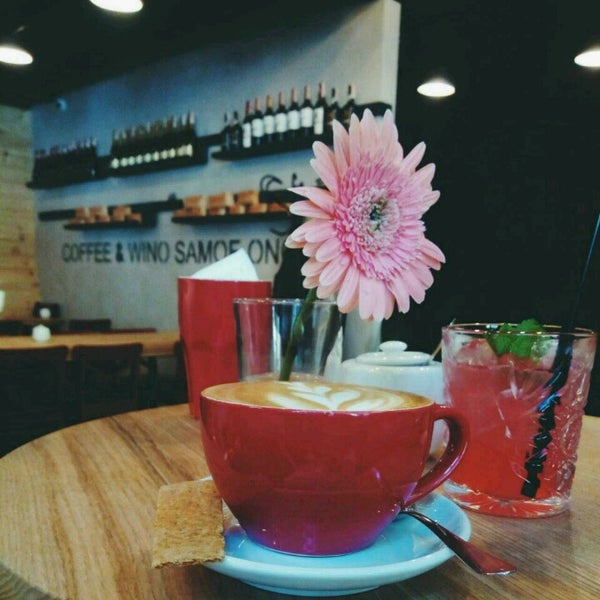 รูปภาพถ่ายที่ Чашка Espresso Bar โดย Anastasiya P. เมื่อ 5/19/2017