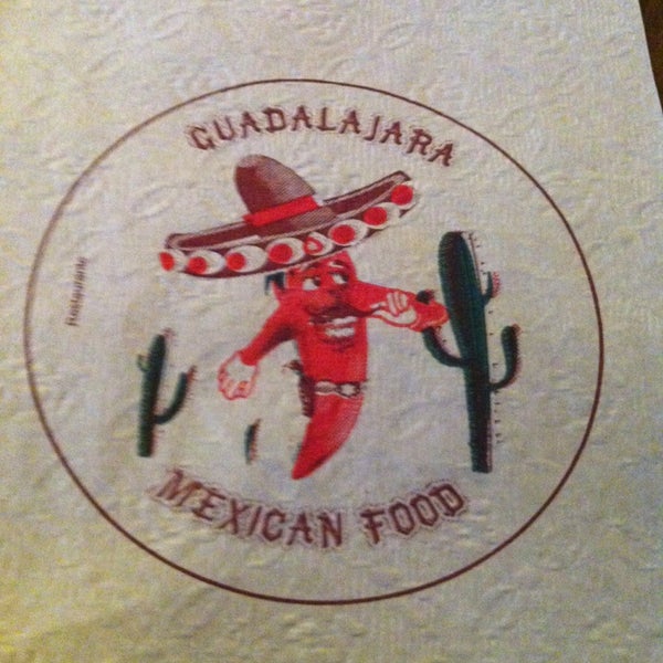 Foto tirada no(a) Guadalajara Mexican Food por Nanda 👑 K. em 2/2/2013