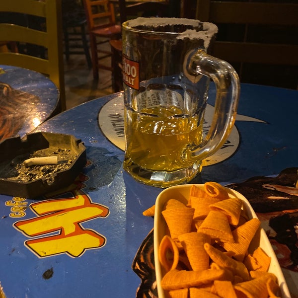 Foto scattata a Huni Cafe &amp; Bar da İsmail B. il 6/29/2023